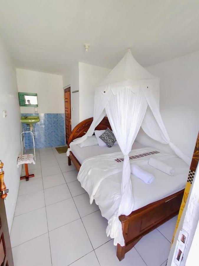 Bintang Bungalow Tour & Travel Kelimutu Ngoại thất bức ảnh