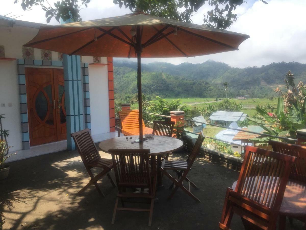 Bintang Bungalow Tour & Travel Kelimutu Ngoại thất bức ảnh